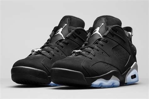 Air Jordan VI “Black/Chrome” | Complex