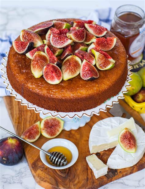 Easy Fig Cake with Honey (video) - Tatyanas Everyday Food