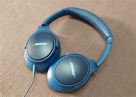 Review: Bose SoundTrue around-ear headphones II | Windows Central