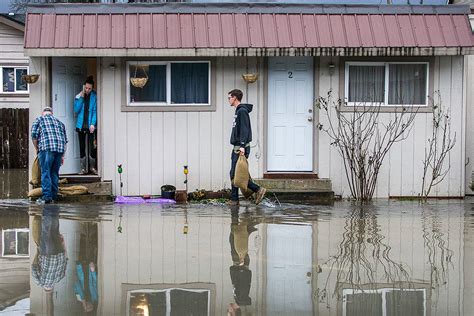 Inundation: Flood water ‘higher than we’ve seen in years’ | HeraldNet.com