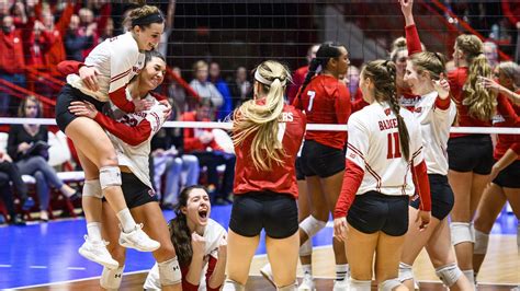 DI Women's Volleyball Rankings - AVCA Coaches | NCAA.com