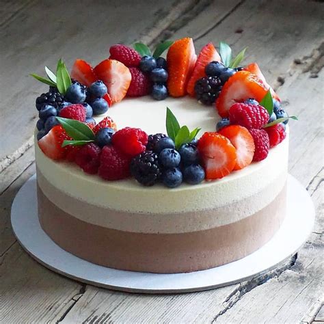 Chocolate #3 - Fruits Cake. Delicious Strawberry Cake, Delicious Cake Recipes, Strawberry Cakes ...