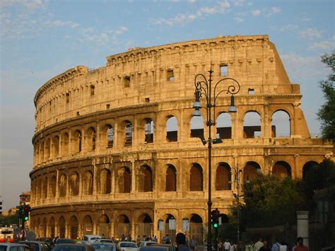 File:Roman Colosseum Rom.jpg - Wikimedia Commons