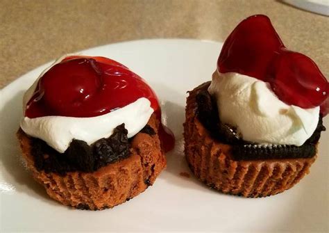 How to Make Appetizing Black Forest Cheesecake Cupcakes