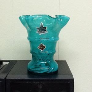 Altaglass Gladioli vase, blue with 2 labels | Chalet glass, Glass decor, Glass blowing