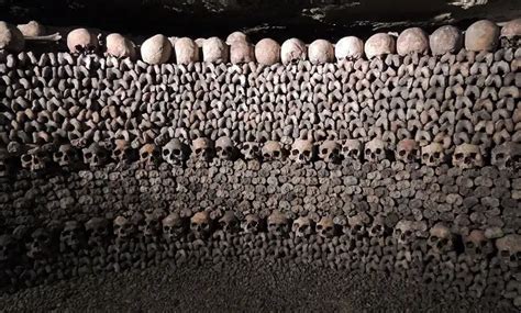 Paris Catacombs / Pictures Of The Catacombs In Paris / Book a the ...