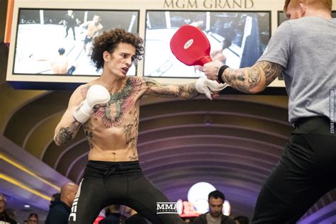 Sean O’Malley vs. Marlon Vera set for UFC 239 in July - MMA Fighting