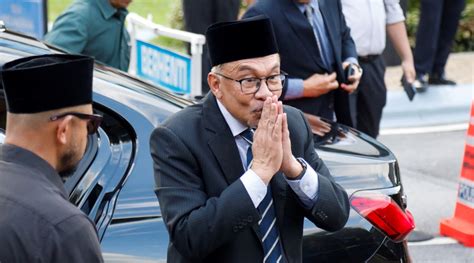 Malaysian opposition leader Anwar Ibrahim appointed prime minister | World News - The Indian Express