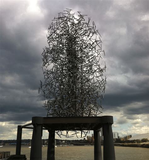 London photo of the day: brain sculpture - FlickFilosopher.com
