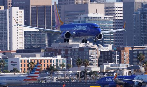 Southwest Airlines converts some Boeing 737 MAX 7 orders to MAX 8 amid ...