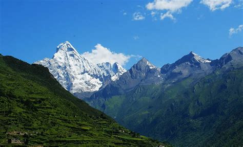 2018 Sichuan Hiking and Trekking - Minya Konka, Siguniang, Daocheng...