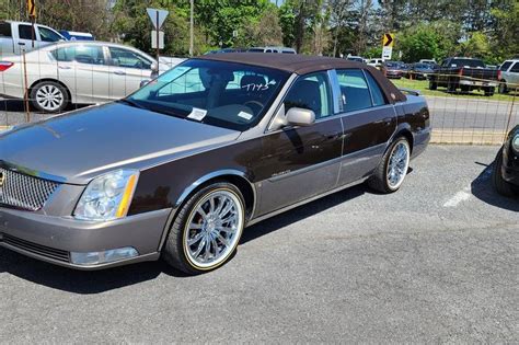 2007 Cadillac Dts CUSTOM 2 TONE PAINT SPECIAL 2 TONE INTERIOR SO.... | Hemmings