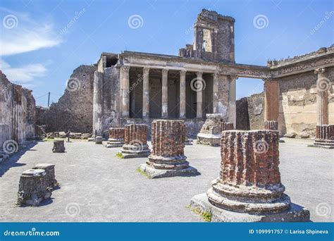 Ruins of the Ancient City of Pompeii Near the Volcano Vizuvius, Pompei ...