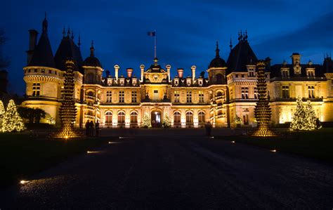 Waddesdon Manor Christmas Lights 2015. – Blasdale Home