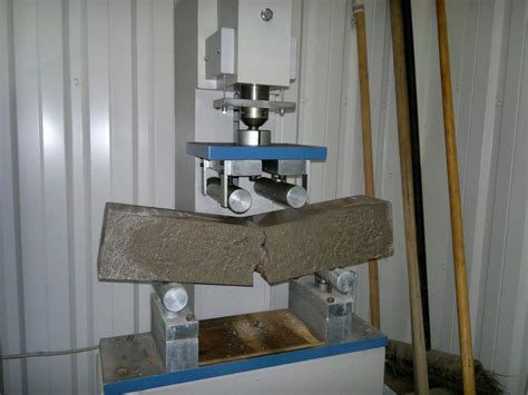 Flexural Strength Test to Check Tension in Concrete