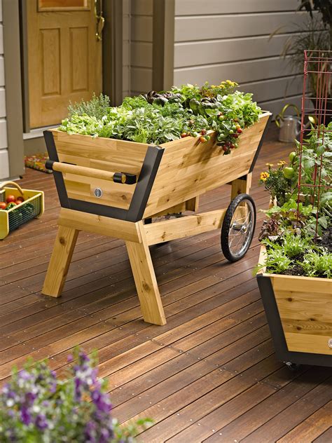 Rolling Elevated Planter Box: U-Garden Raised Planter | Gardeners.com | Planters, Tuin ideeën ...