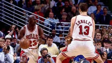 How Luc Longley proved himself on the Chicago Bulls despite Michael Jordan's trash talking