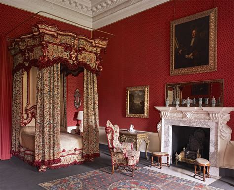 Restoring the Royal Bedroom in Clandon Park, an 18th-Century English ...