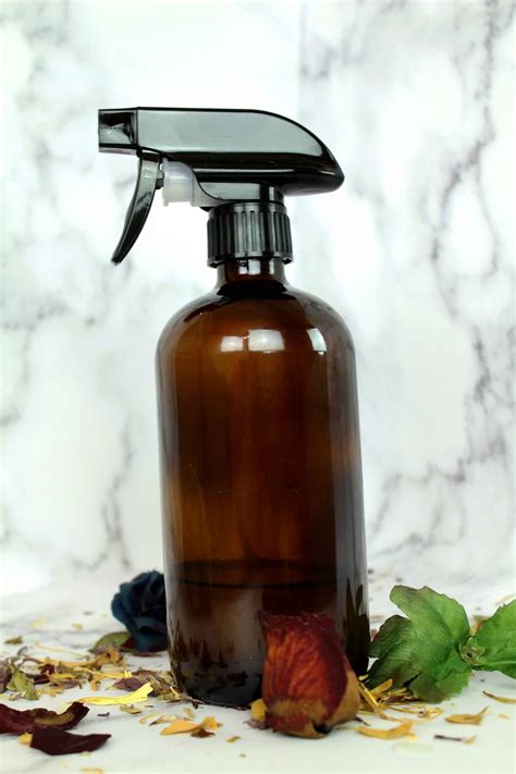 DIY Homemade Bug Spray With Essential Oils