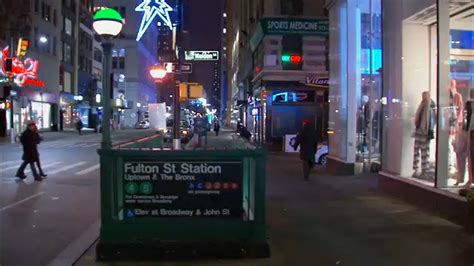 Police looking for suspect in slashing at Lower Manhattan subway ...