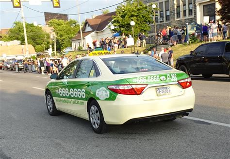 Toyota Camry Hybrid Taxi in Upper Darby PA (2) | rwcar4 | Flickr