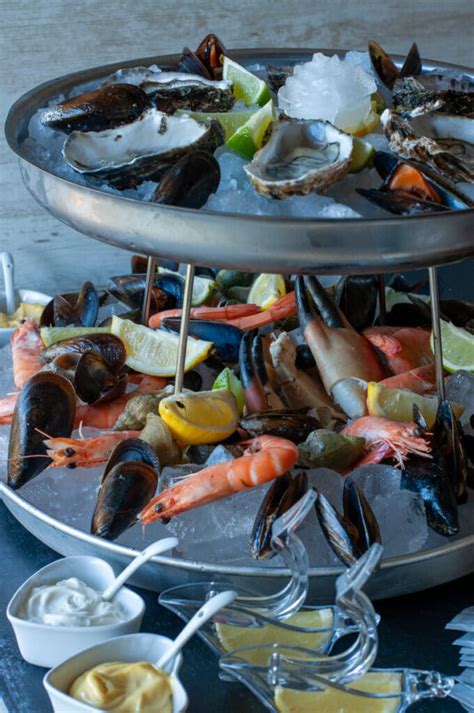 The Best Chilled Seafood Platter On A Tower Guide - Your Guardian Chef