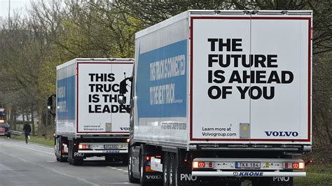 A 'platoon' of self-driving trucks has crossed Europe