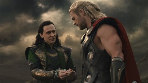 THOR: RAGNAROK Set Photos Feature Thor, Loki, and Tease a Possible ...