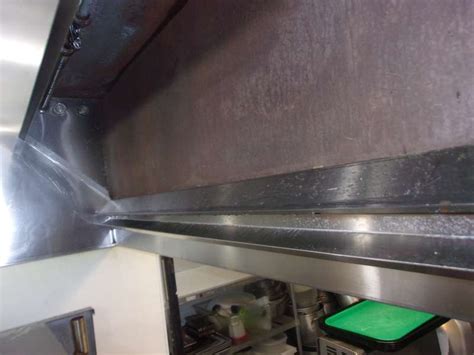 Restaurant Kitchen Vent Hood Cleaning in Alvin: Before and After - Kanela