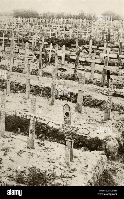 War graves in france hi-res stock photography and images - Alamy