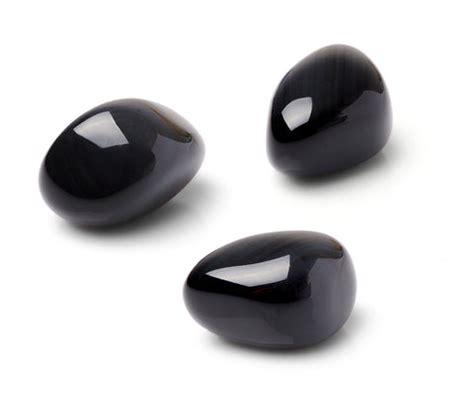 Black Onyx Gemstone Uses & Crystal Healing Properties – Lily Rose Jewelry Co