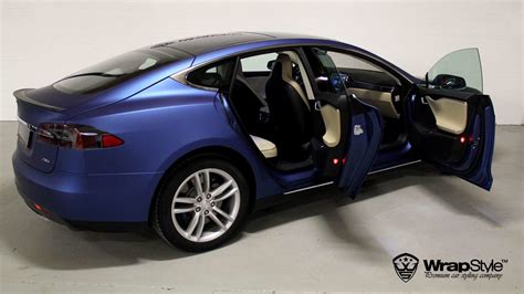 Tesla Model S - Blue Matt wrap | WrapStyle