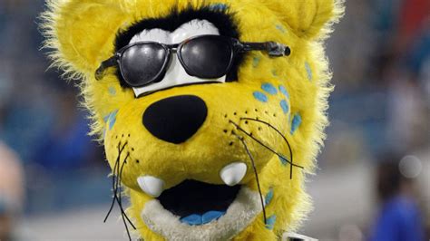 And now the Jaguars mascot is wagering physical pain on game outcomes ...