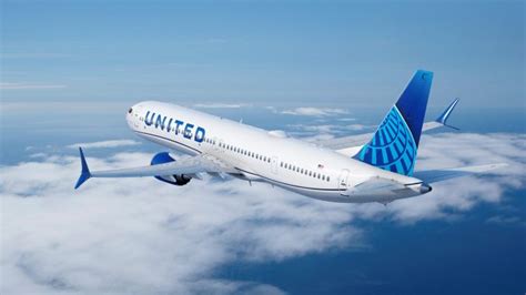 United Airlines places massive Boeing and Airbus aircraft order ...