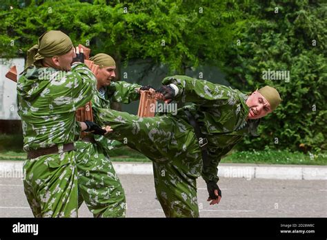 Spetsnaz training hi-res stock photography and images - Alamy