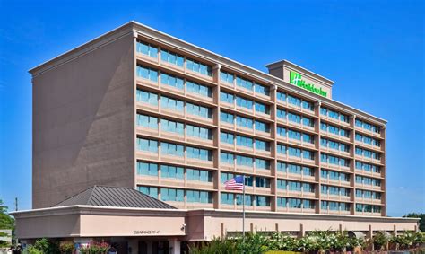 Holiday Inn Birmingham-Airport in Birmingham, AL | Expedia