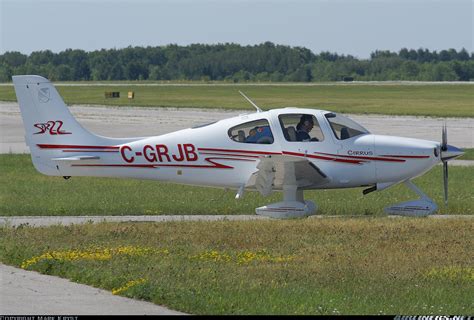 Cirrus SR-22 - Untitled | Aviation Photo #1231887 | Airliners.net