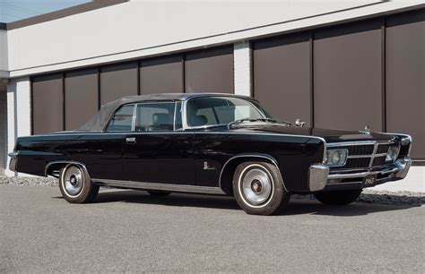 1965 Chrysler Imperial Crown — Audrain Auto Museum