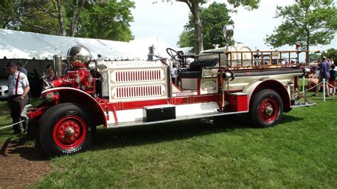 Classic Fire Engine! 1923 Ahrens-Fox JM-4 Fire Engine at the Greenwich Concours d'Elegance - YouTube