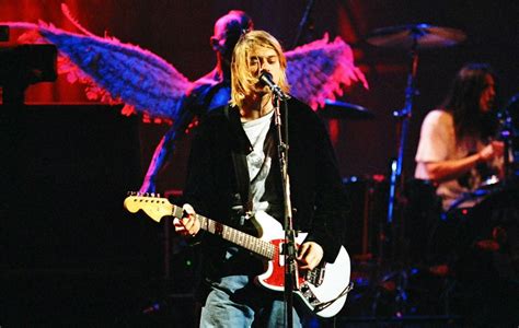 Hear Kurt Cobain in a never before heard "lost" interview with Nirvana ...