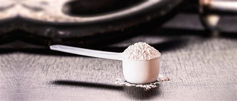 Dry Scooping Pre-Workout - What It Is & Why People Do It?