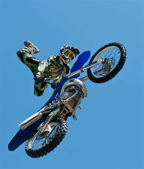 HD wallpaper: man riding blue motocross dirt bike, motorcycle, stunt ...