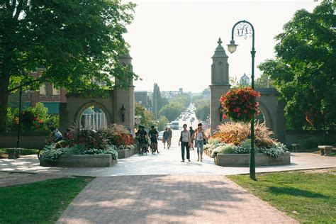 Indiana University: Acceptance Rate, SAT/ACT Scores, GPA