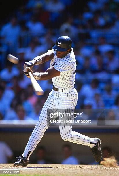 Deion Sanders Yankees Photos and Premium High Res Pictures - Getty Images