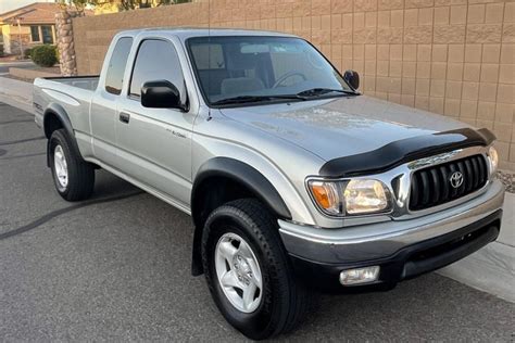 No Reserve: 2002 Toyota Tacoma Xtracab SR5 TRD V6 4x4 for sale on BaT ...