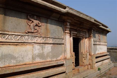 Hampi - Narasimha Temple