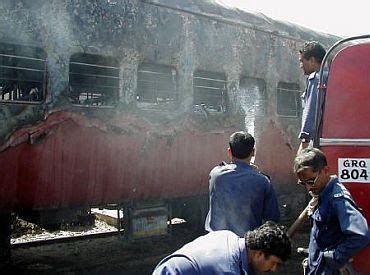 SC to hear Gujarat govt's plea in Godhra train burning case on March 24 - Rediff.com India News