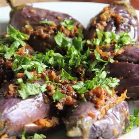 Stuffed Baby Eggplant - Ministry of Curry