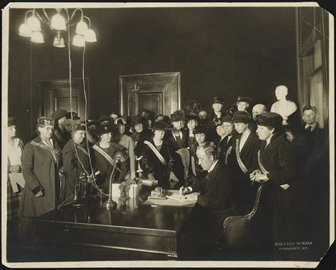 State-by-State Race to Ratification of the 19th Amendment - Women's ...