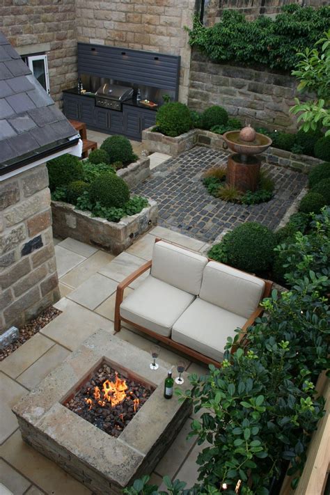 30 Outdoor Courtyard Design Ideas